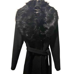 Karl Lagerfeld Paris Women’s Winter Coat - Small (2019)